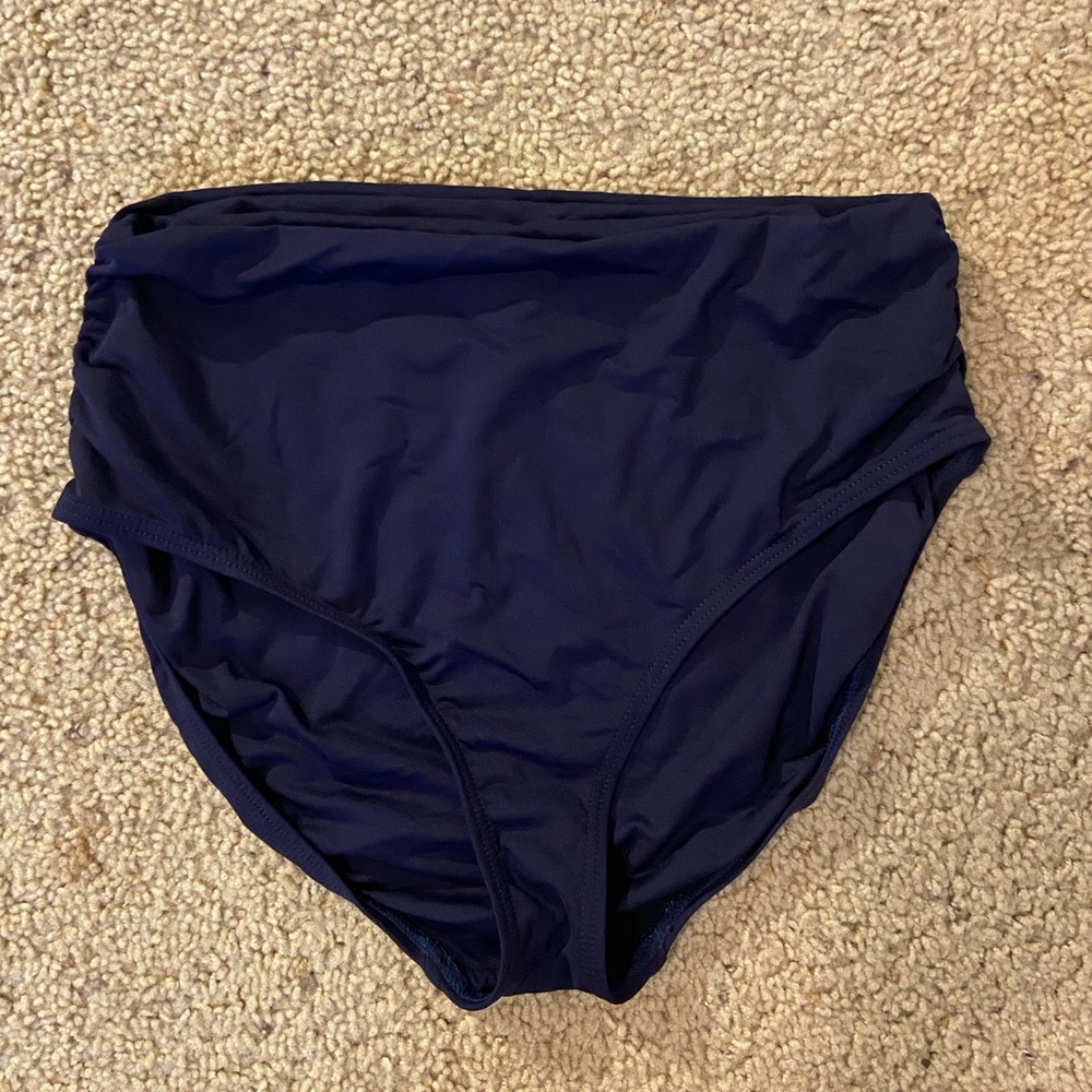 Navy blue swimsuit bottoms. Size: medium. Brand: Anne Cole